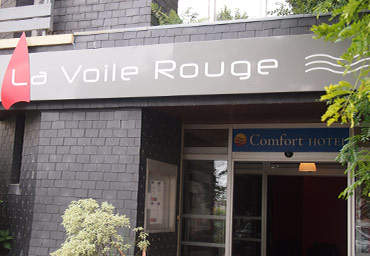 voile rouge hotel